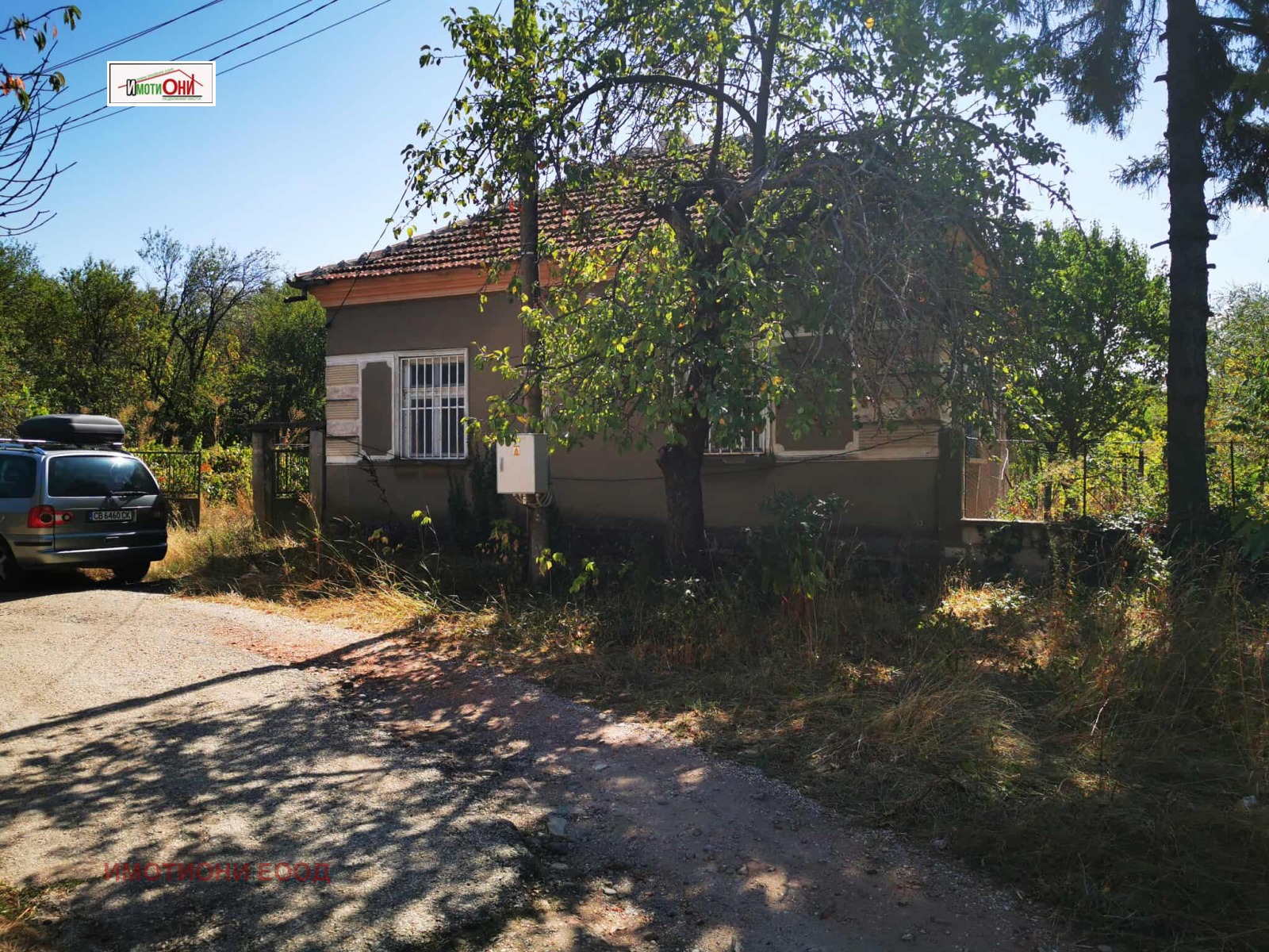 Продава КЪЩА, с. Бъзовец, област Монтана