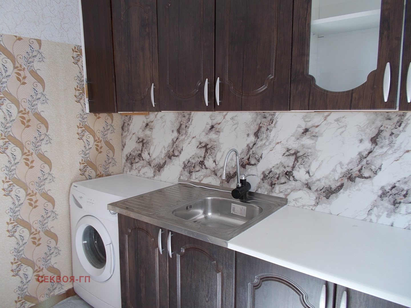 Продава ЗАВЕДЕНИЕ, с. Крушари, област Добрич, снимка 11 - Заведения - 56347299