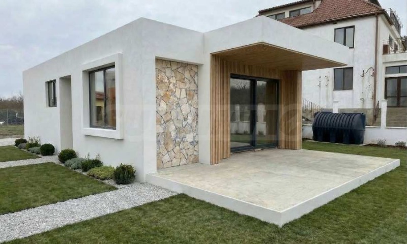 Продава КЪЩА в област Бургас, с. Велика - 100 кв.м / 240 000 € » 469 399.20 лв., СУПРИММО - БУРГАС