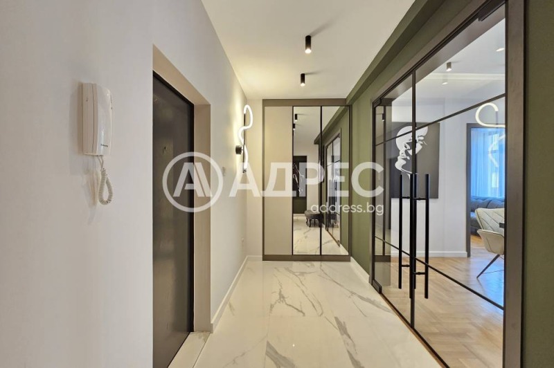 Продава 3-СТАЕН, гр. София, Център, снимка 17 - Апартаменти - 52574651