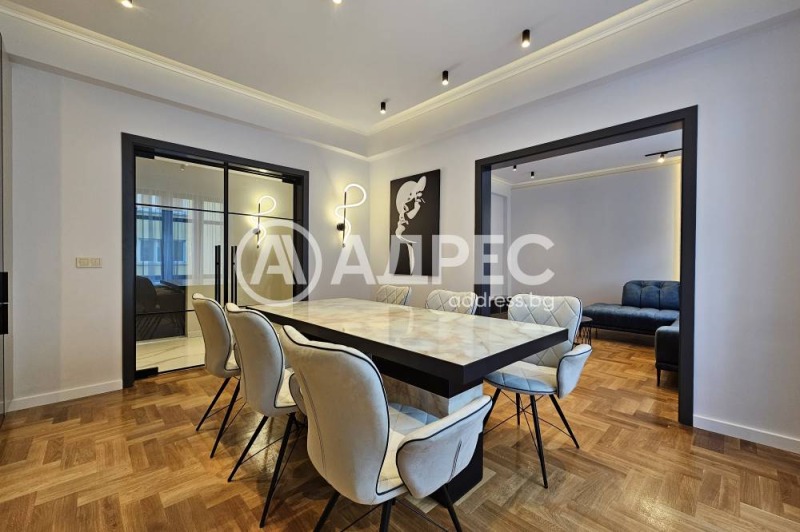 Продава 3-СТАЕН, гр. София, Център, снимка 6 - Апартаменти - 52574651