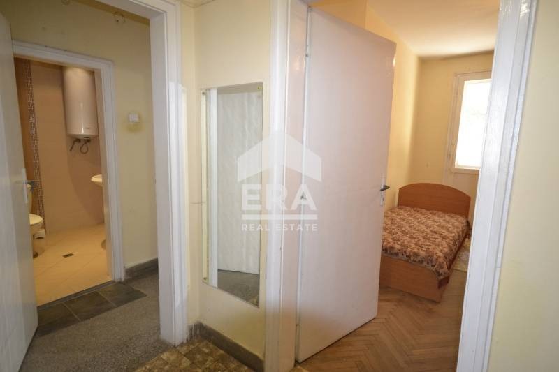 Продава 3-СТАЕН, гр. Хасково, Център, снимка 6 - Апартаменти - 53416581