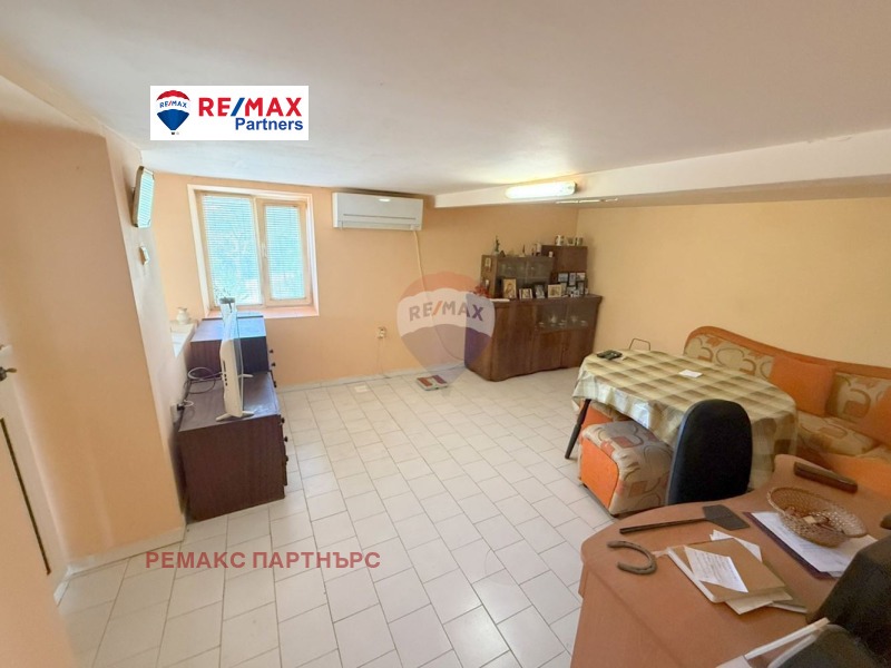 Продава  Къща област Варна , с. Кичево , 255 кв.м | 94902749 - изображение [6]