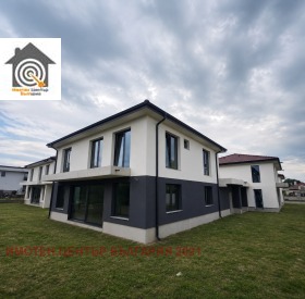 Продава  Къща, град София