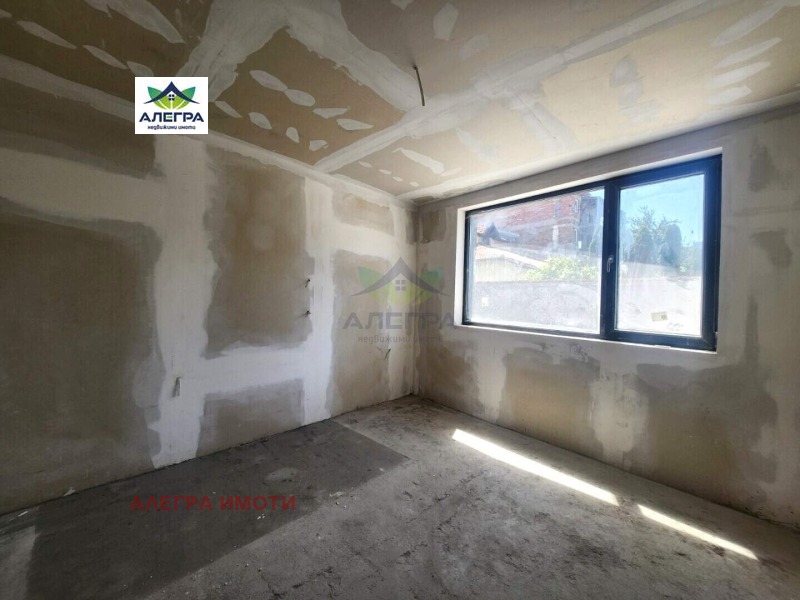 Te koop  1 slaapkamer Pazardzjik , Stavropol , 73 m² | 78372396