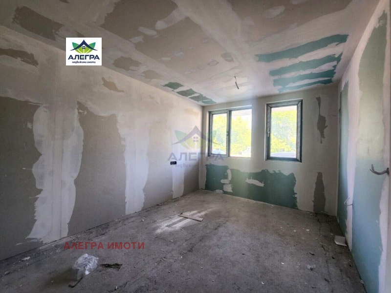 Te koop  1 slaapkamer Pazardzjik , Stavropol , 73 m² | 78372396 - afbeelding [2]