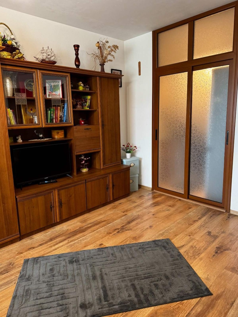 Продава 2-СТАЕН, гр. София, Борово, снимка 3 - Апартаменти - 52883287