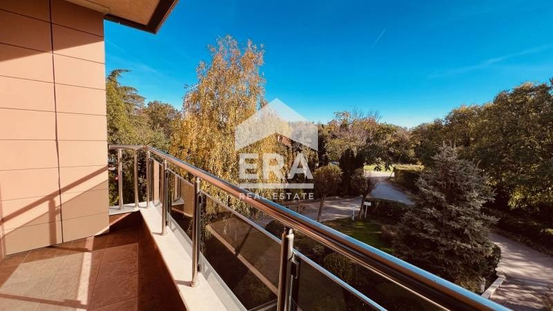 Продава МНОГОСТАЕН, гр. Варна, м-т Салтанат, снимка 3 - Апартаменти - 52409509