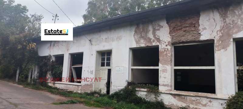 Eladó  Ház régió Pernik , Radovo , 220 négyzetméter | 25532950