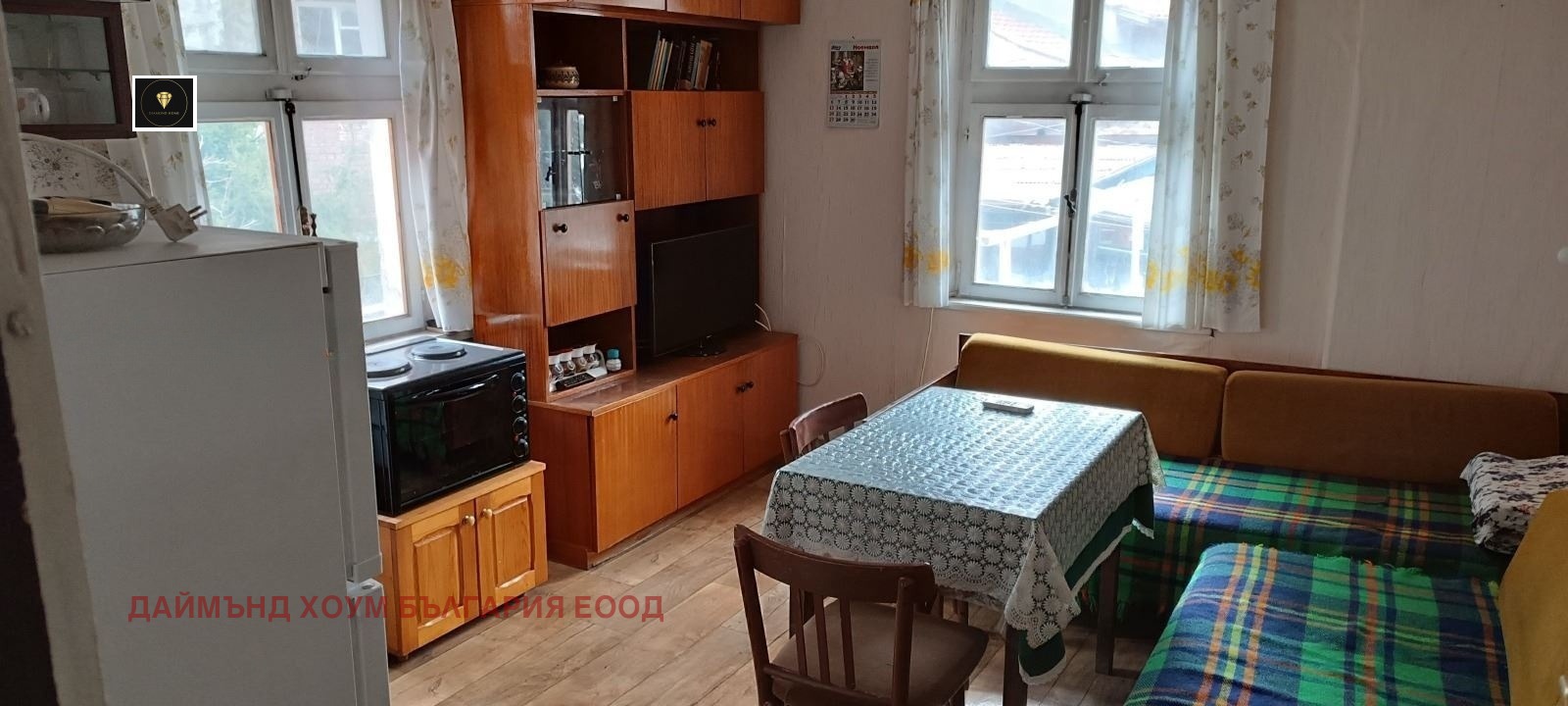 Продава ЕТАЖ ОТ КЪЩА, гр. Пловдив, Център, снимка 2 - Етаж от къща - 49495039