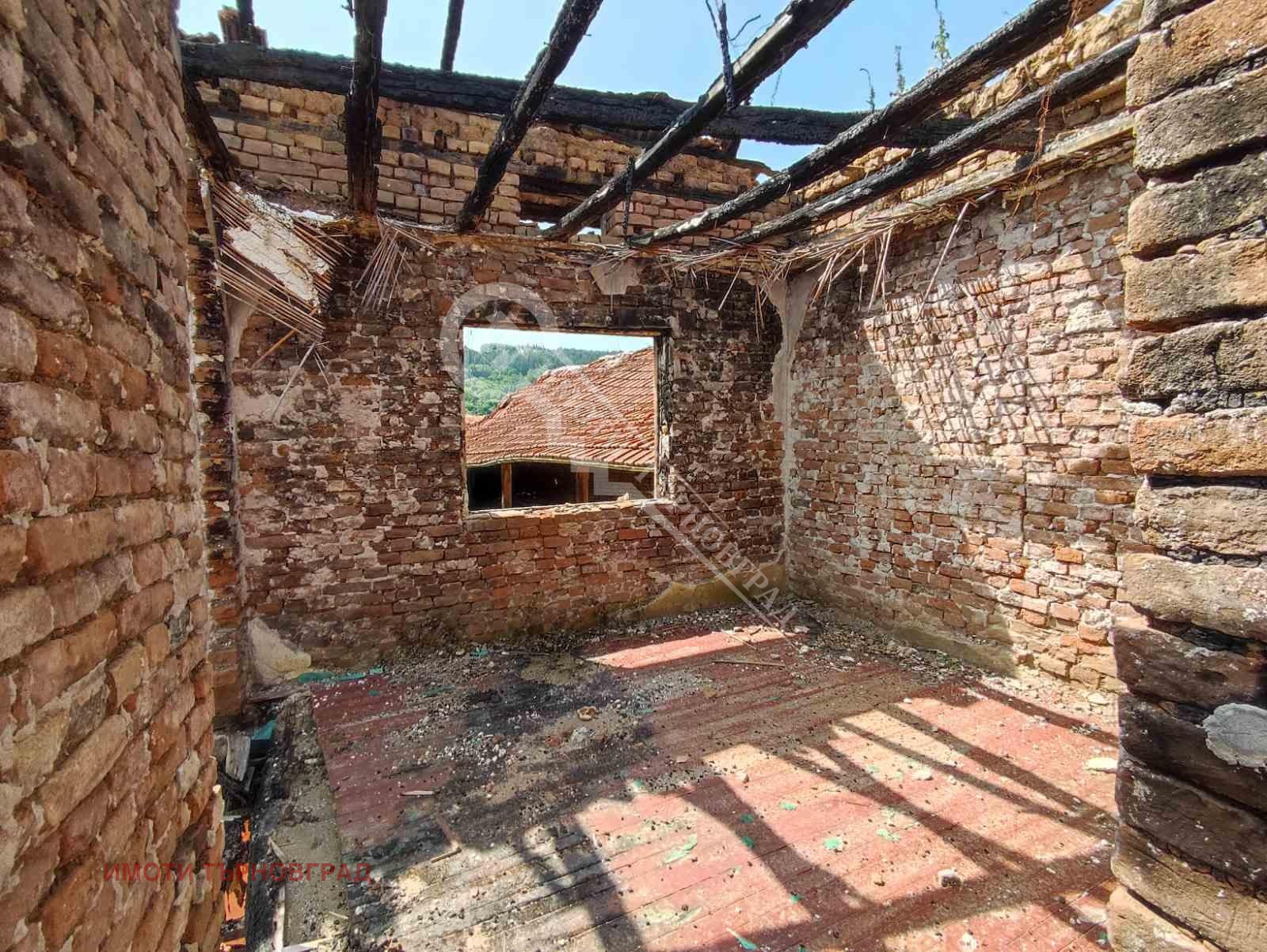 Продава КЪЩА, с. Добромирка, област Габрово, снимка 2 - Къщи - 41548352