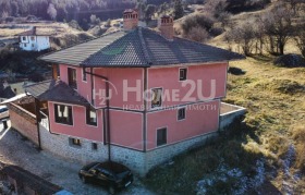 Hus Koprivstjica, region Sofia 4