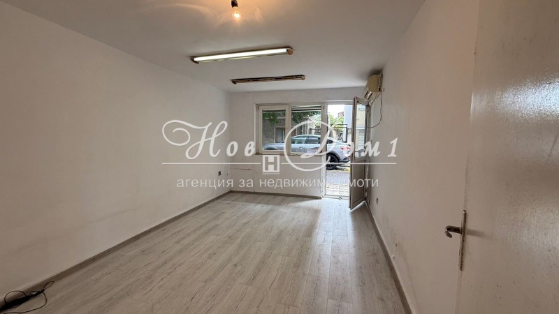 Продава ОФИС, град Варна, Колхозен пазар • 48900 € / 95640.09 лв. • 16866955 1