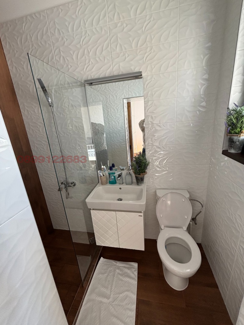 Продава  Къща област София , с. Горни Окол , 207 кв.м | 47875500 - изображение [6]