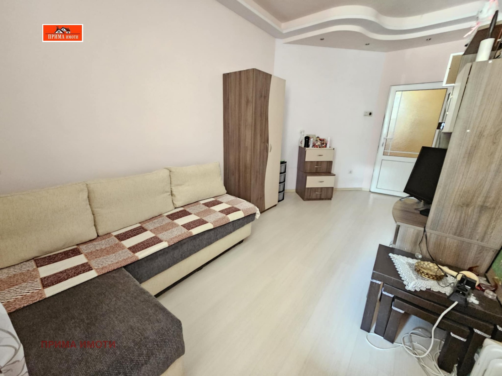 Продава 3-СТАЕН, гр. Варна, Аспарухово, снимка 2 - Апартаменти - 54085368