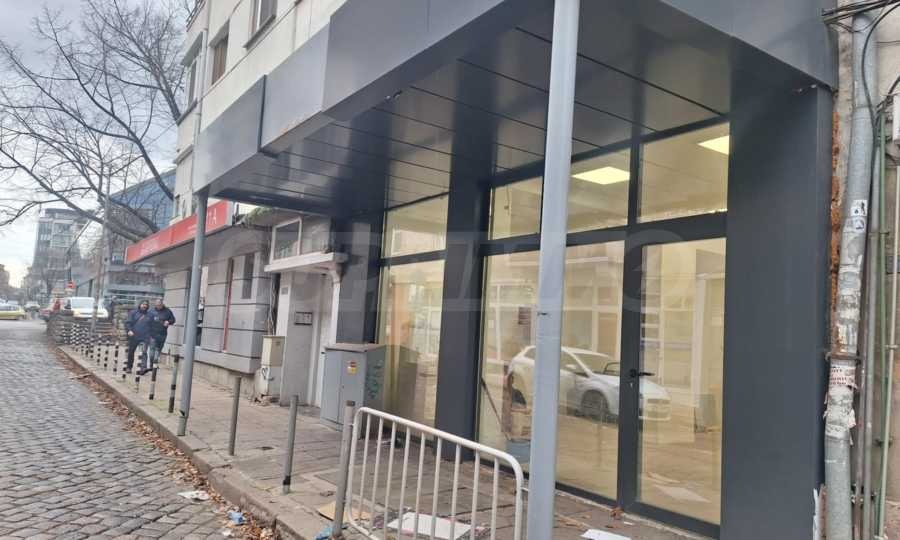 Продава МАГАЗИН, гр. София, Център, снимка 2 - Магазини - 54281405
