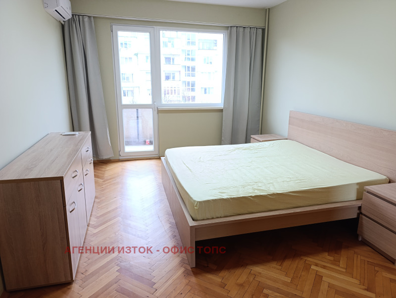 Дава под наем 3-СТАЕН, гр. София, Мусагеница, снимка 11 - Апартаменти - 52561190