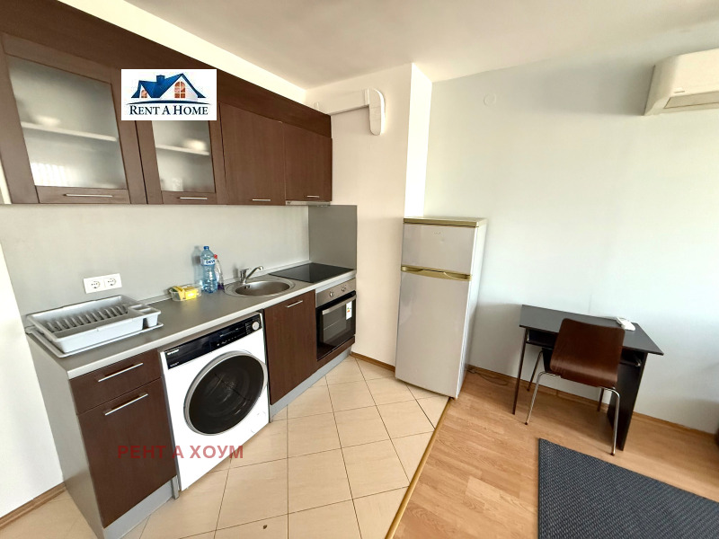 Kiadó  2 hálószobás Sofia , Studentski grad , 100 négyzetméter | 97997534 - kép [4]