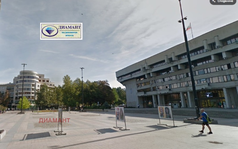 Дава под наем МАГАЗИН, гр. Русе, Център