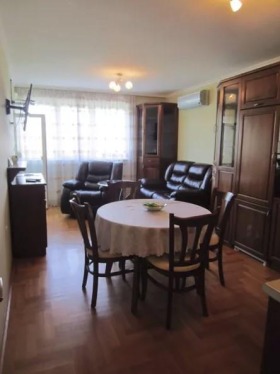 1 chambre Obelya, Sofia 2