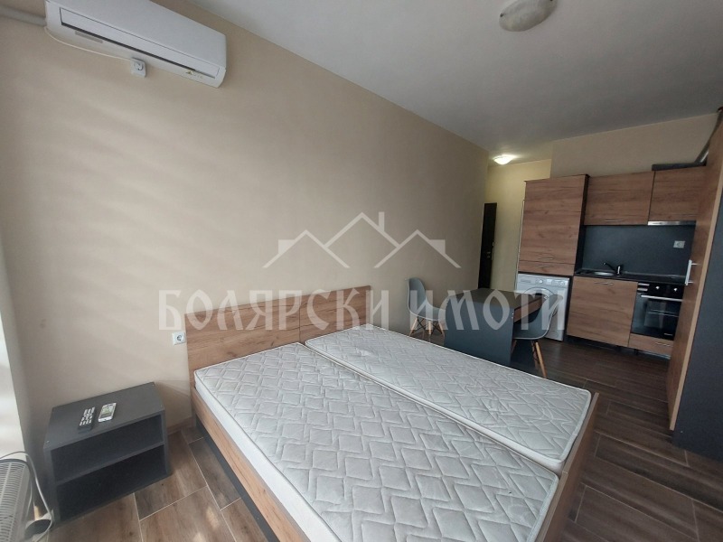A louer  Studio Veliko Tarnovo , Bouzloudja , 30 m² | 68105546 - image [2]