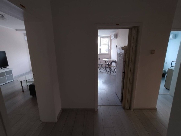 Para alugar  1 quarto Plovdiv , Mladejki Halm , 76 m² | 28838472 - imagem [2]