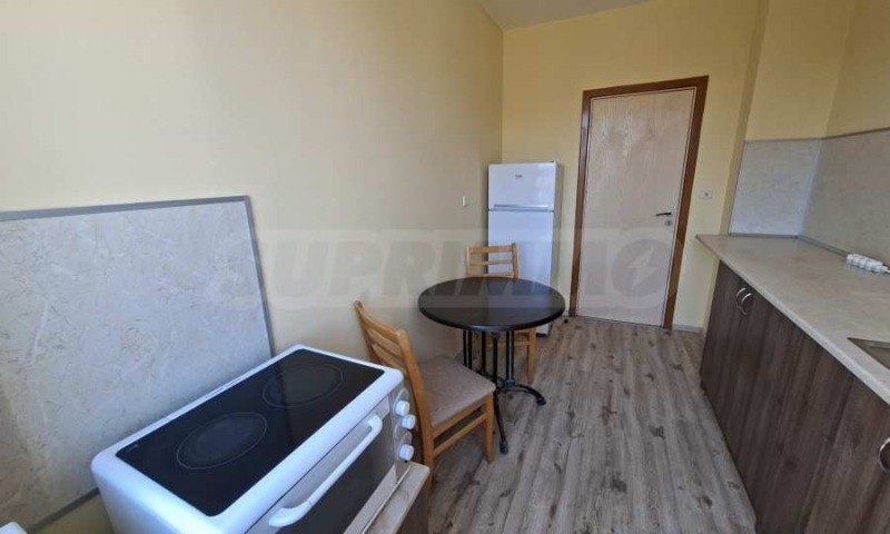 Дава под Наем МНОГОСТАЕН в град Варна, Погреби - 98 кв.м / 660 € » 1 290.85 лв., СУПРИММО - ОФИС ВАРНА
