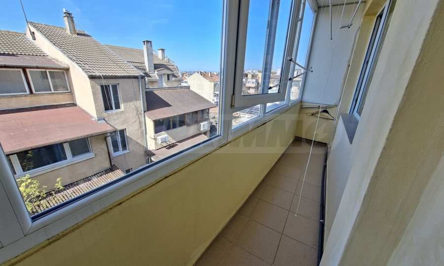 Дава под наем МНОГОСТАЕН, гр. Варна, Погреби, снимка 9 - Апартаменти - 54228943