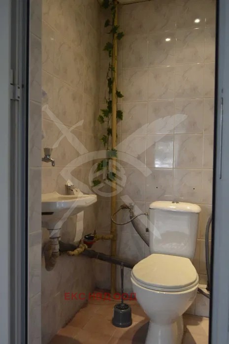 Дава под наем 3-СТАЕН, гр. Пловдив, Кючук Париж, снимка 5 - Апартаменти - 52769572