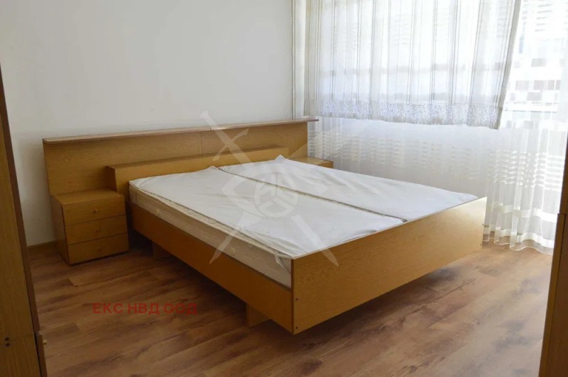 Дава под наем 3-СТАЕН, гр. Пловдив, Кючук Париж, снимка 7 - Апартаменти - 52769572