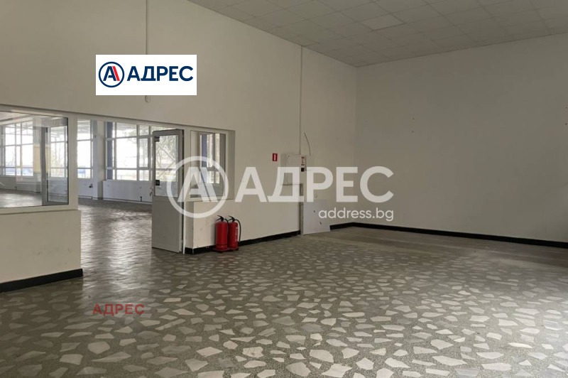 Προς ενοικίαση  Αποθήκευση Βαρνα , Ζαπαδνα προμητσλενα ζονα , 1300 τ.μ | 49471644 - εικόνα [4]