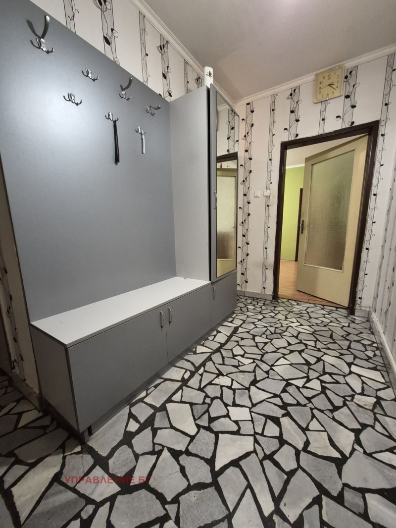 Под наем МНОГОСТАЕН, град София, Слатина • 1300 лв. / 664.68 € • 90679895 1