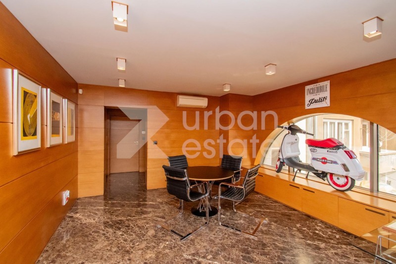 Дава под Наем ОФИС в град София, Център - 102 кв.м / 1 350 € » 2 640.37 лв., ЪРБАН ЕСТЕЙТ