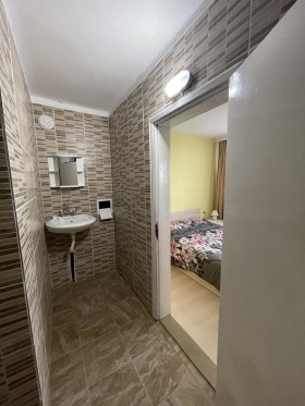 1 bedroom Vazrazhdane, Burgas 2