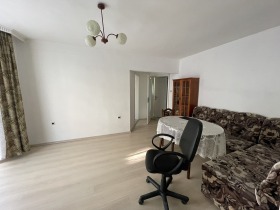 1 bedroom Vazrazhdane, Burgas 8