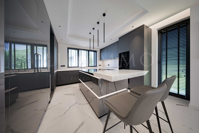 En renta  Casa Sofia , Simeonovo , 375 metros cuadrados | 68077562 - imagen [9]