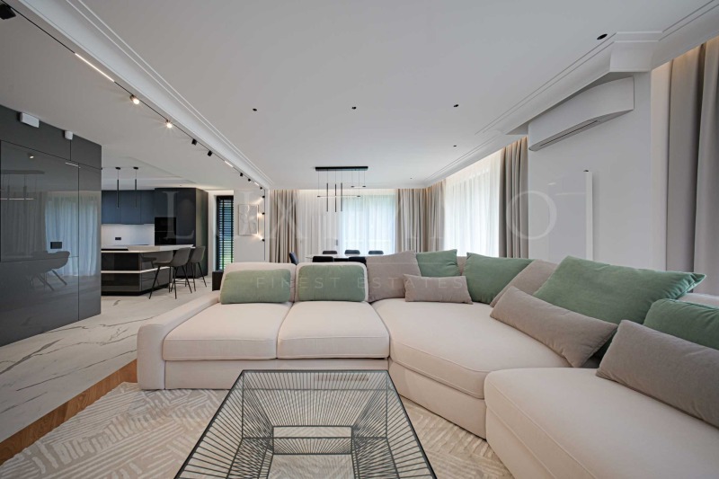 En renta  Casa Sofia , Simeonovo , 375 metros cuadrados | 68077562 - imagen [14]
