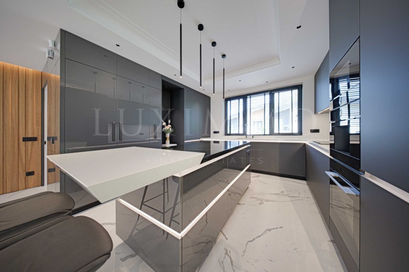 En renta  Casa Sofia , Simeonovo , 375 metros cuadrados | 68077562 - imagen [10]
