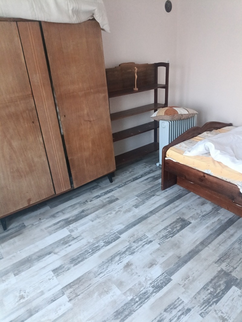 Para alugar  Casa Razgrad , Centar , 130 m² | 37589485 - imagem [8]