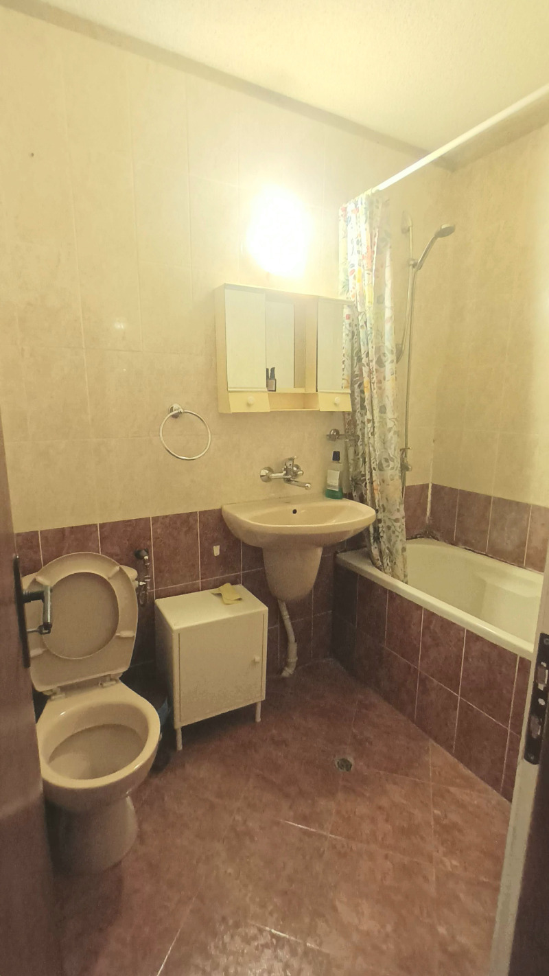 Da affittare  1 camera da letto Sofia , Geo Milev , 85 mq | 30327350 - Immagine [9]