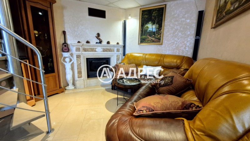 Дава под нем  3-стаен, град София, Оборище •  750 EUR • ID 46199187 — holmes.bg - [1] 