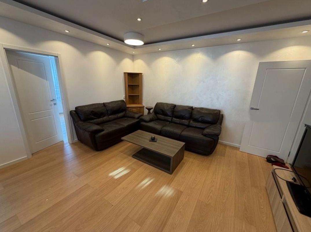 Дава под наем 3-СТАЕН, гр. София, Витоша, снимка 2 - Апартаменти - 53313070