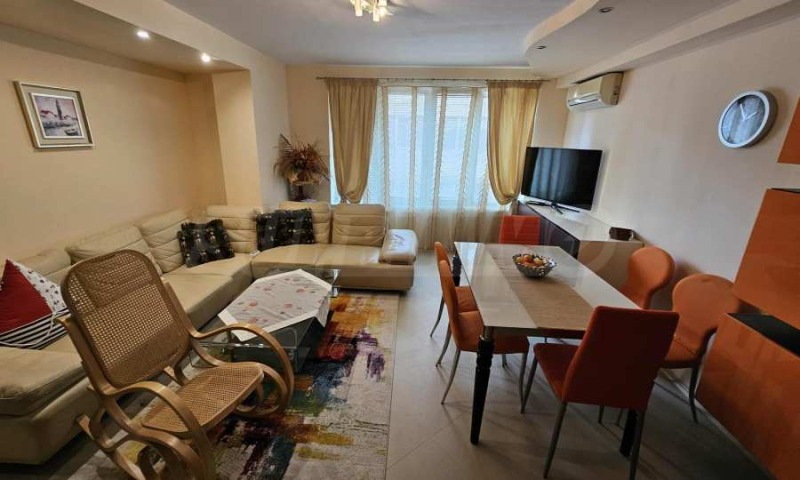 Дава под наем 3-СТАЕН, гр. Варна, ВИНС-Червен площад, снимка 4 - Апартаменти - 52415758