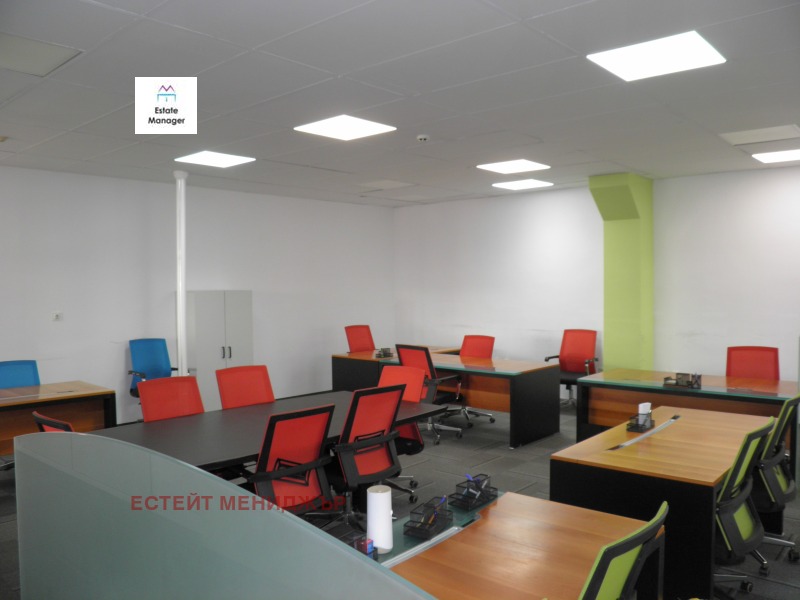 Do wynajęcia  Biuro Sofia , Lozenec , 130 mkw | 67696535
