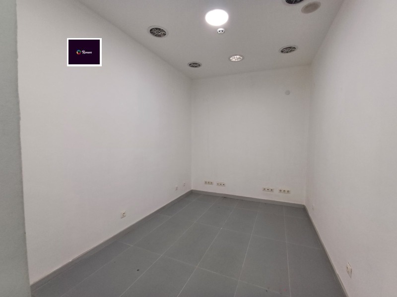 Дава под наем ОФИС, гр. Варна, Център, снимка 5 - Офиси - 53022836