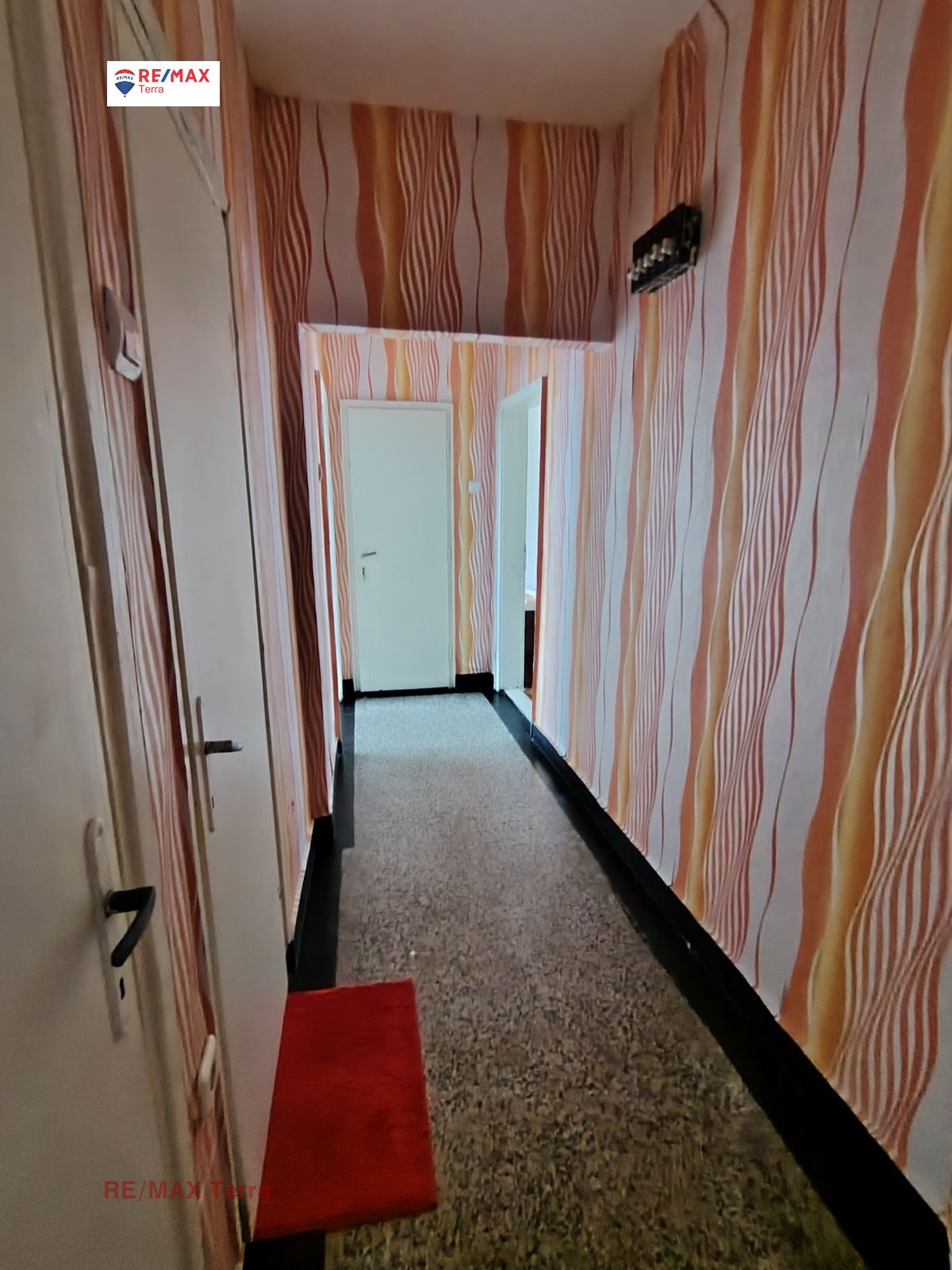 Дава под наем 3-СТАЕН, гр. Плевен, Сторгозия, снимка 5 - Апартаменти - 55778924