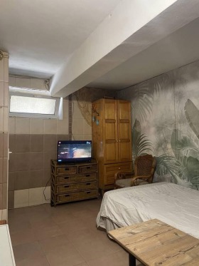 Studio Centar, Burgas 1