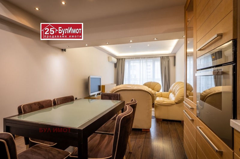 Дава под наем 3-СТАЕН, гр. Варна, ВИНС-Червен площад, снимка 5 - Апартаменти - 52397827