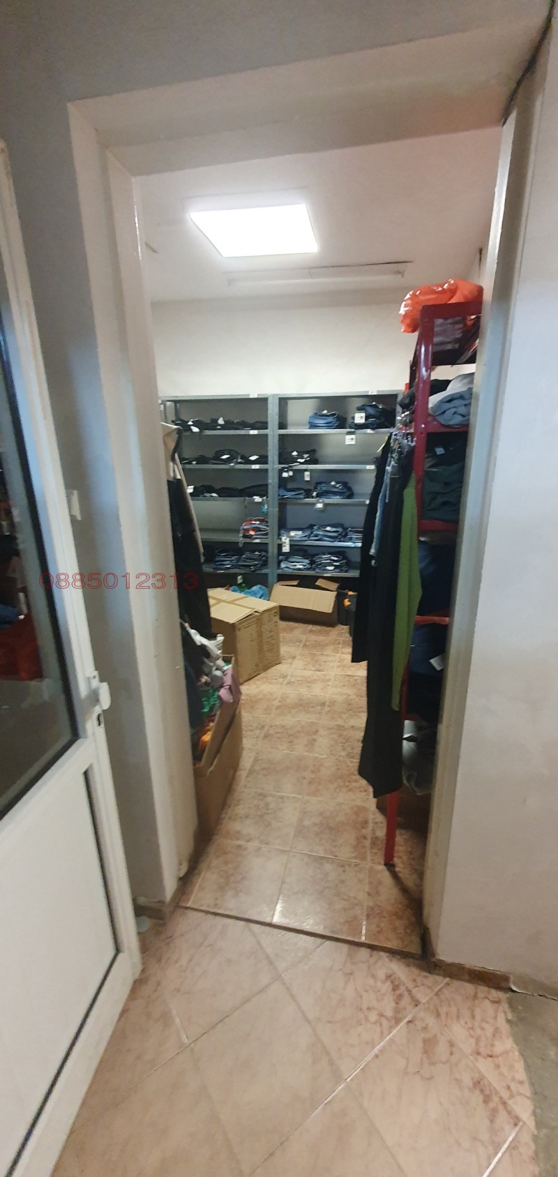 Дава под наем МАГАЗИН, гр. Перник, Център, снимка 10 - Магазини - 53108198