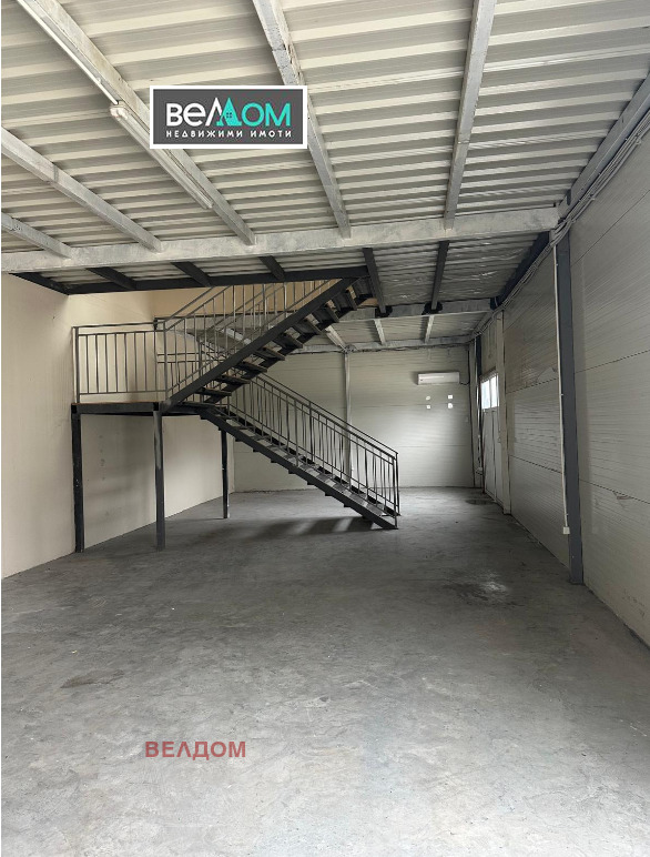 Дава под наем СКЛАД, гр. Варна, с. Тополи, снимка 3 - Складове - 52884192